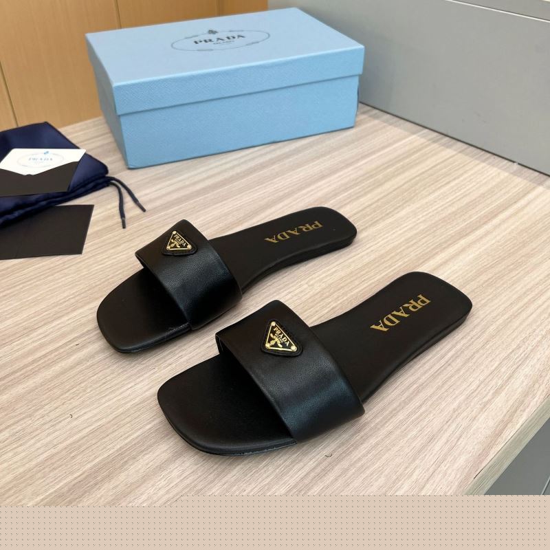 Pra*a slippers